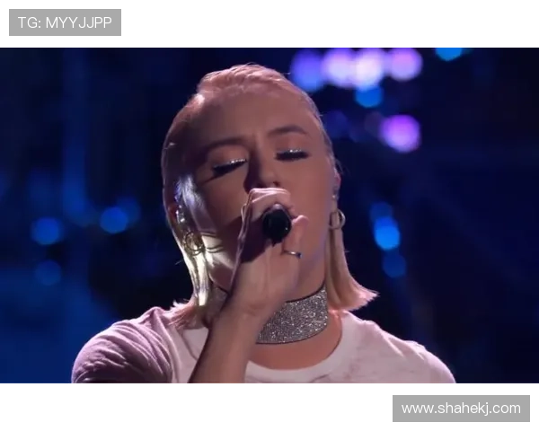 重燃音乐梦想:《美国好声音》第二季,那些震撼心灵的歌声与故事 重燃音乐梦想:《美国好声音》第二季,那些震撼心灵的歌声与故事